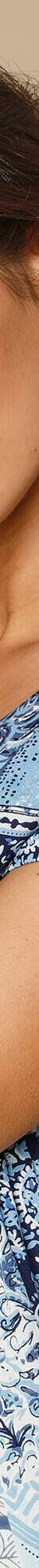 Robe mi-longue imprimée, manches courte (bleu / blanc) Robe mi-longue imprimée, manches courte (bleu / blanc)